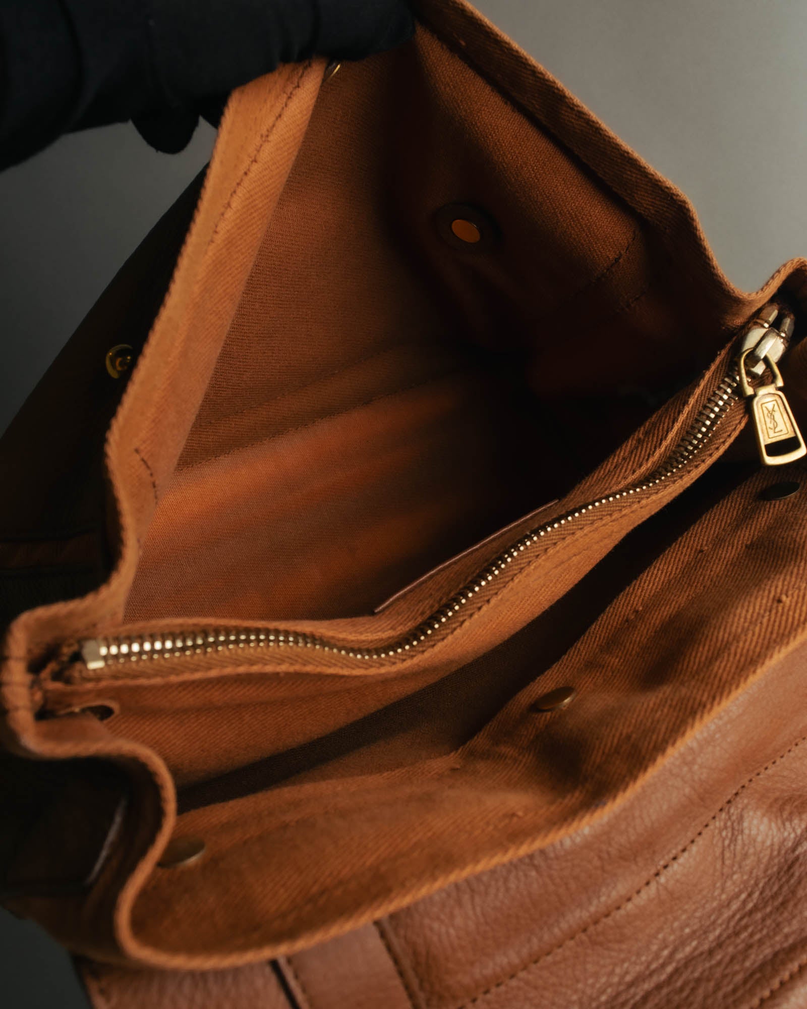 "Yves Saint Laurent" 00's-10's Structured leather shoulder bag