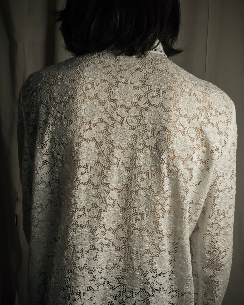 "GUCCI" Michele period floral lace design bow tie shirt