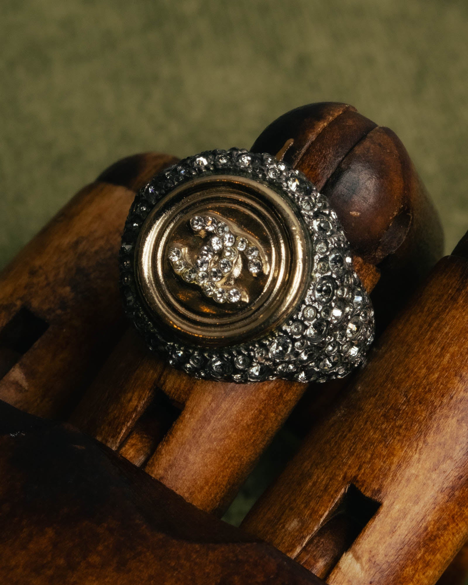 –SPECIAL– "CHANEL" 2021SS  Sparkling rhinestone cc ring