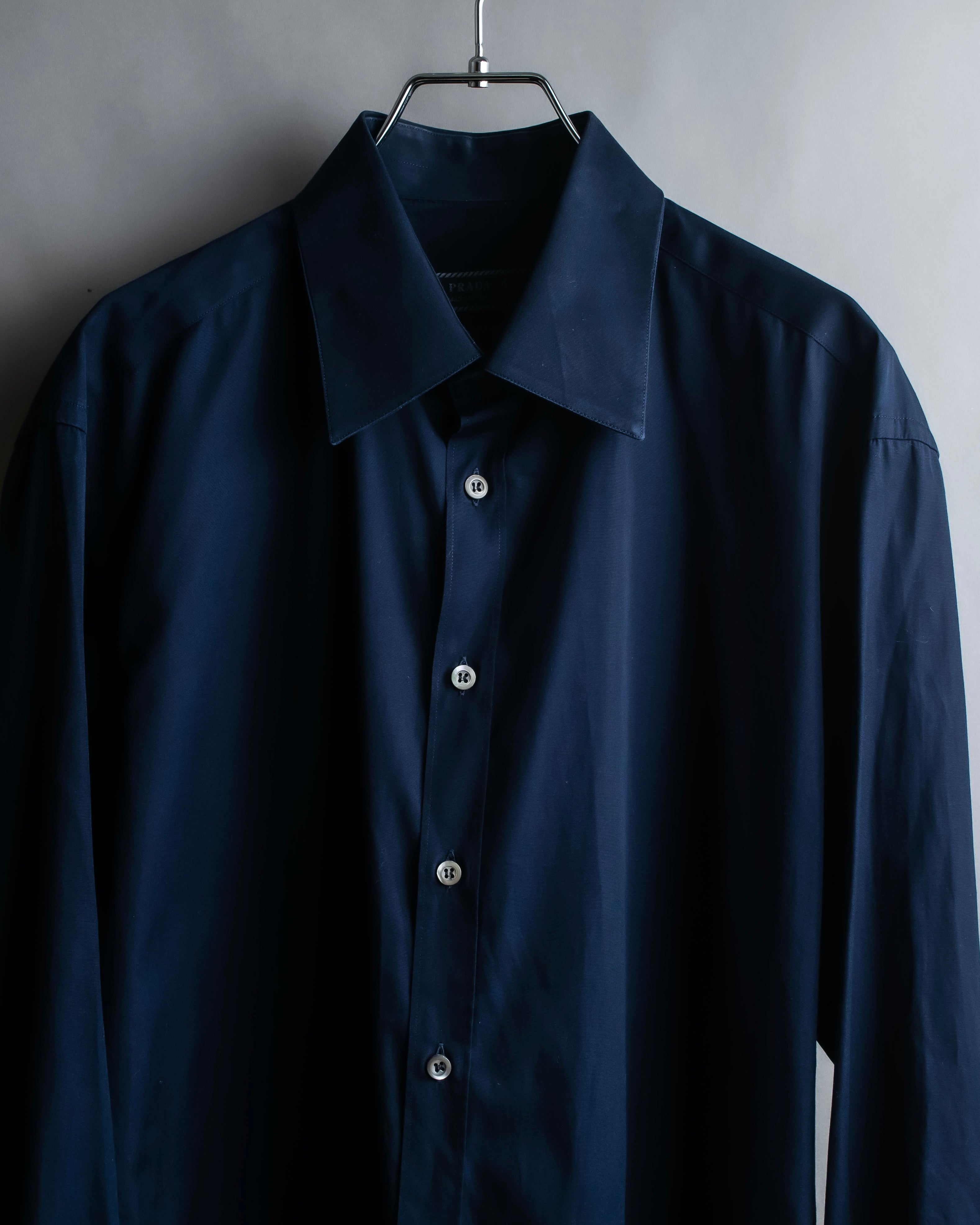 "PRADA" Beautiful navy color oversized shirt