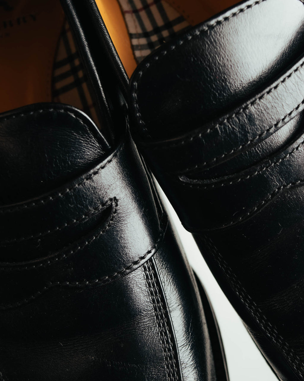 “Burberry London” 00’s-10’s Black leather penny loafers