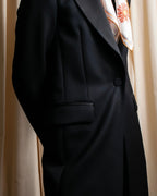 "HUGO BOSS" Satin switch lapel shaped tailored coat