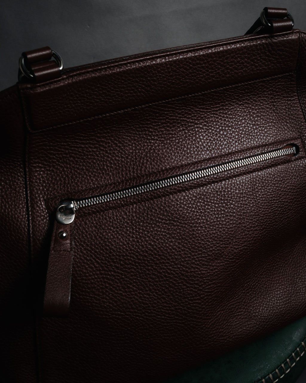 "Salvatore Ferragamo" 90’s-00’s Gancini hardware pebbled leather tote bag