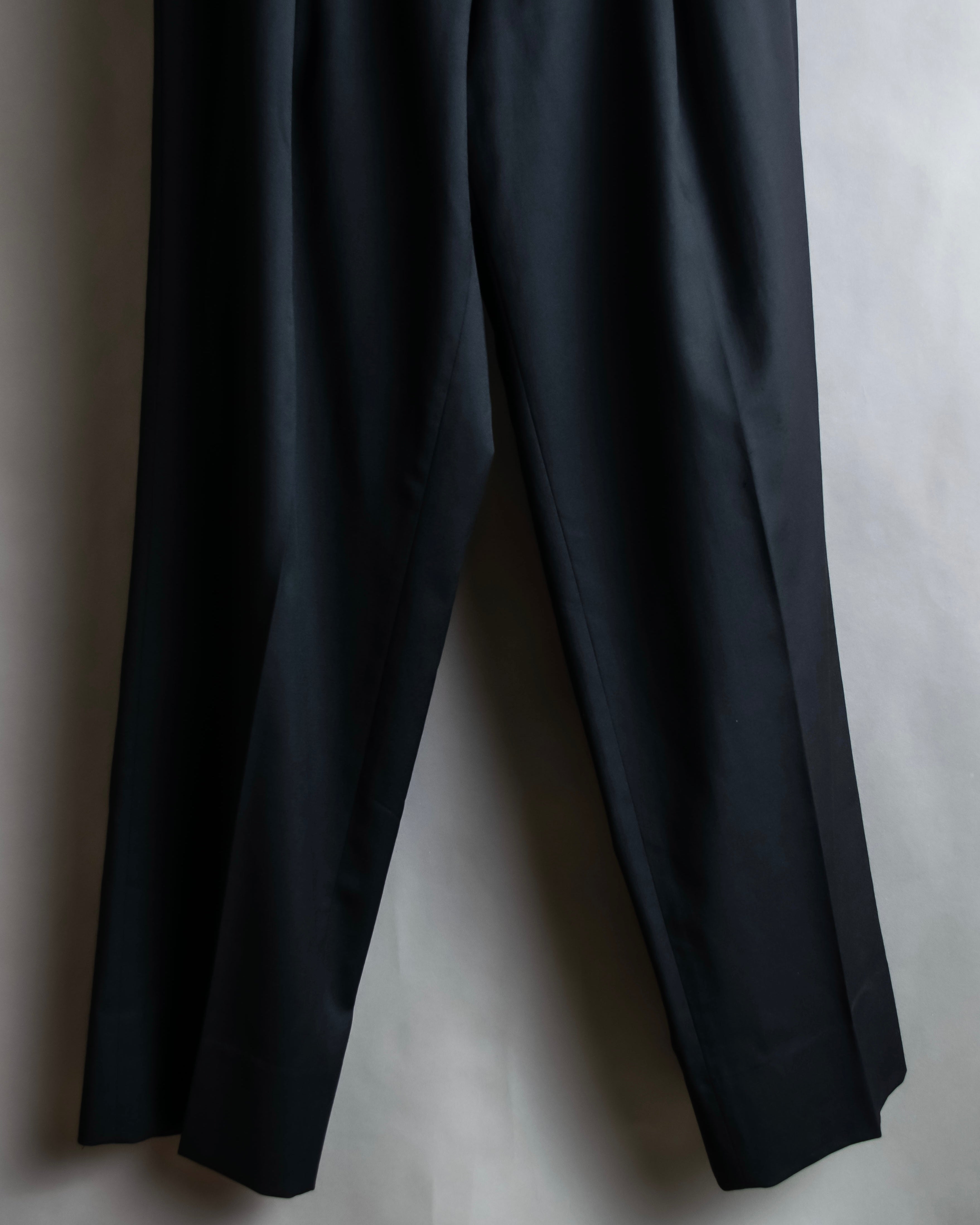 "ARMANI COLLEZIONI" Classic structured wool set up