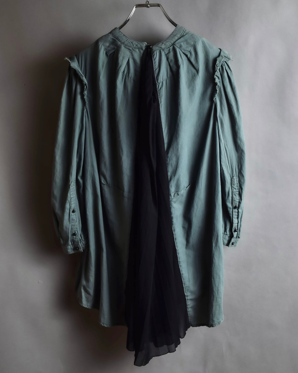 "UNDERCOVER" Raw edge frill design military-like shirt tunic