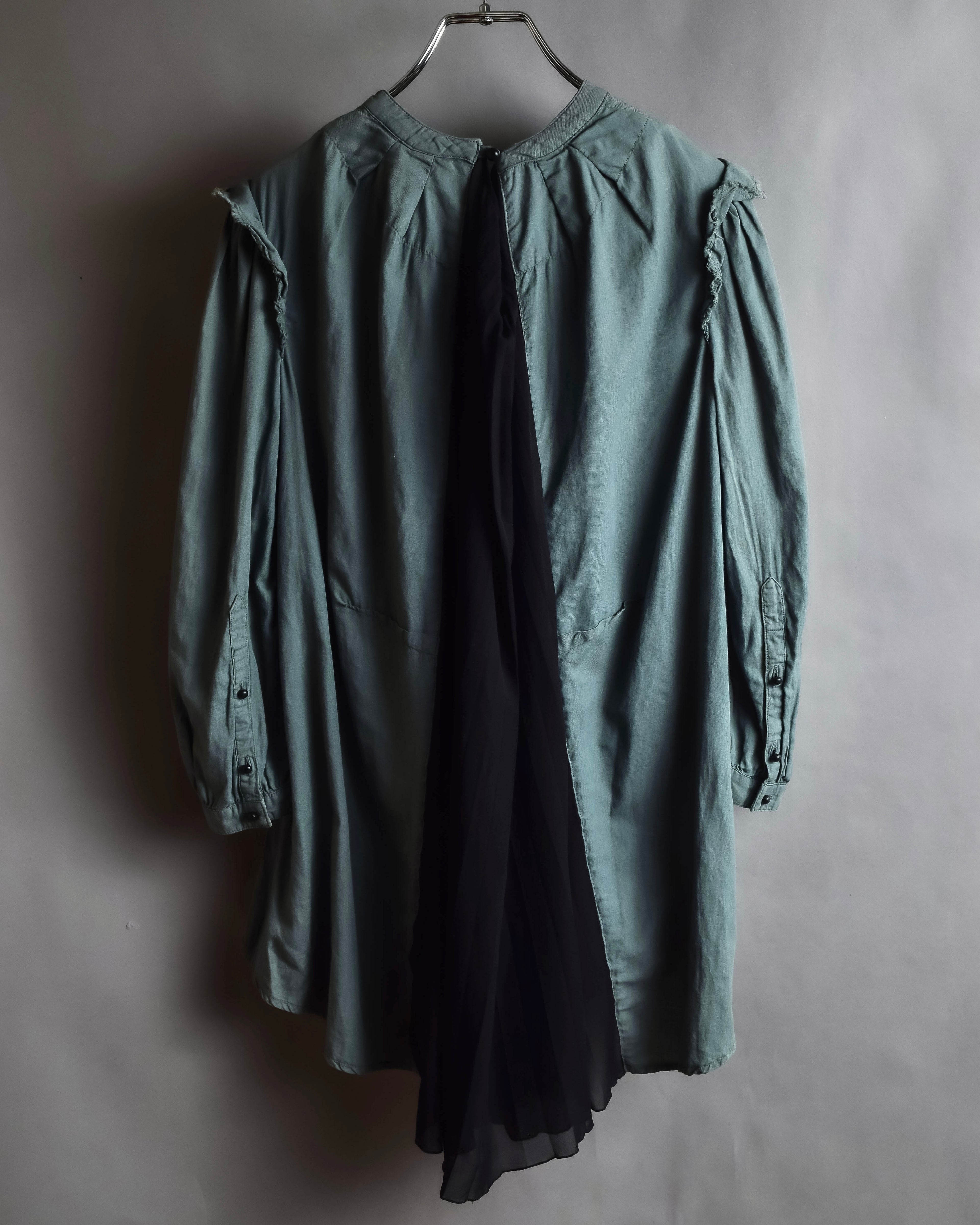 "UNDERCOVER" Raw edge frill design military-like shirt tunic