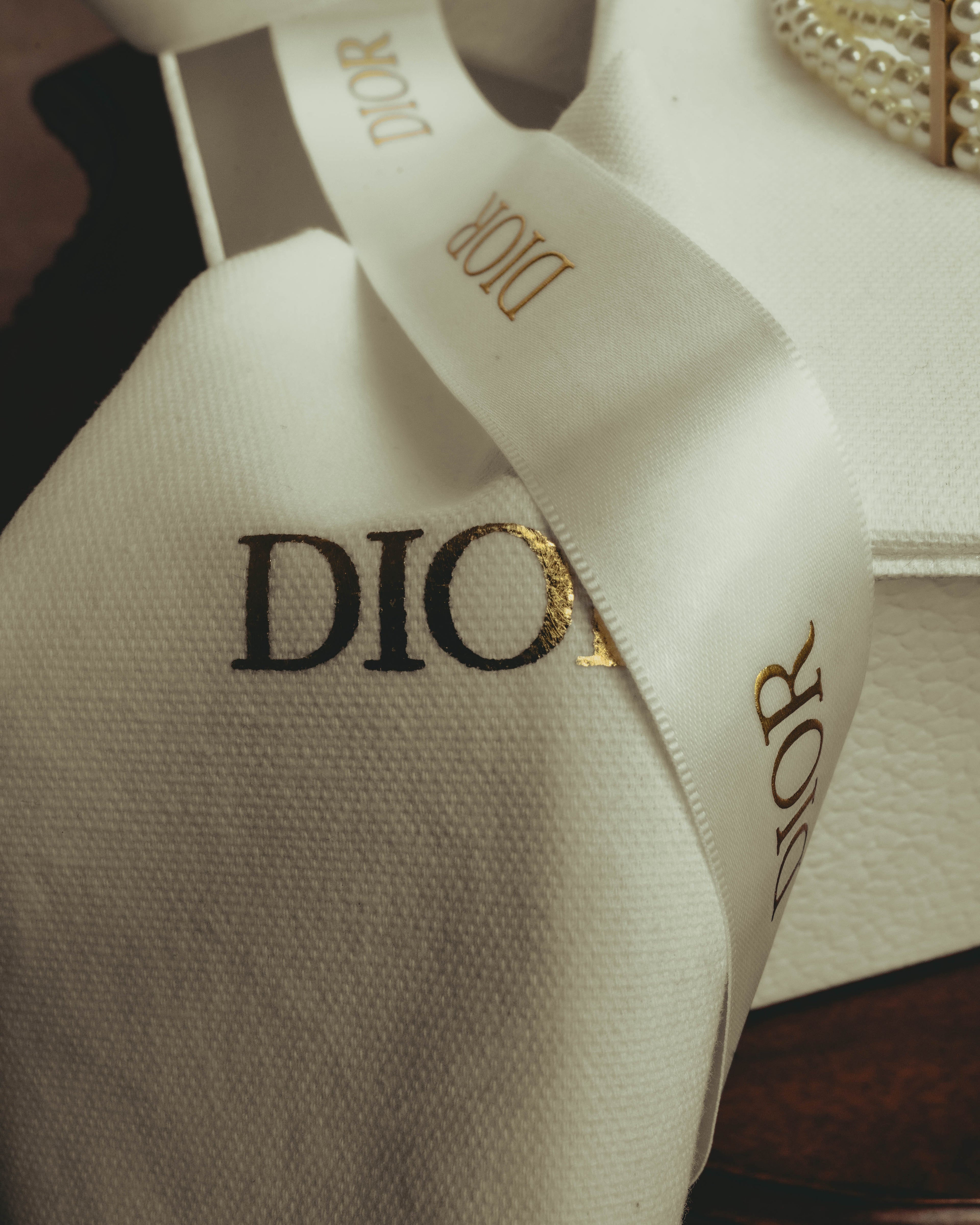 -SPECIAL- “Christian Dior” 90’s–00’s pearl cabochon multi-strand choker necklace