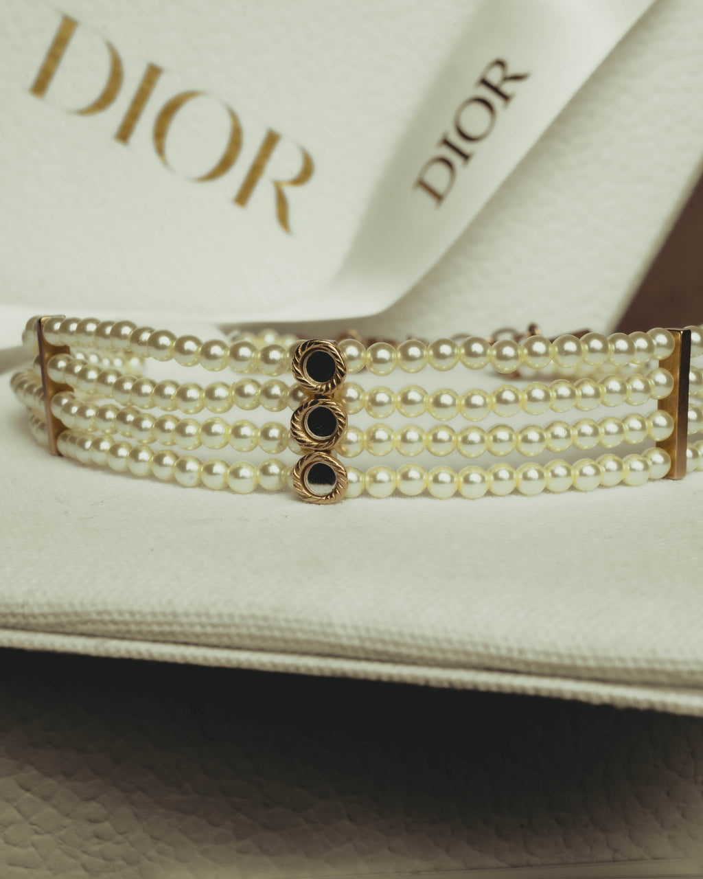 -SPECIAL- “Christian Dior” 90’s–00’s pearl cabochon multi-strand choker necklace