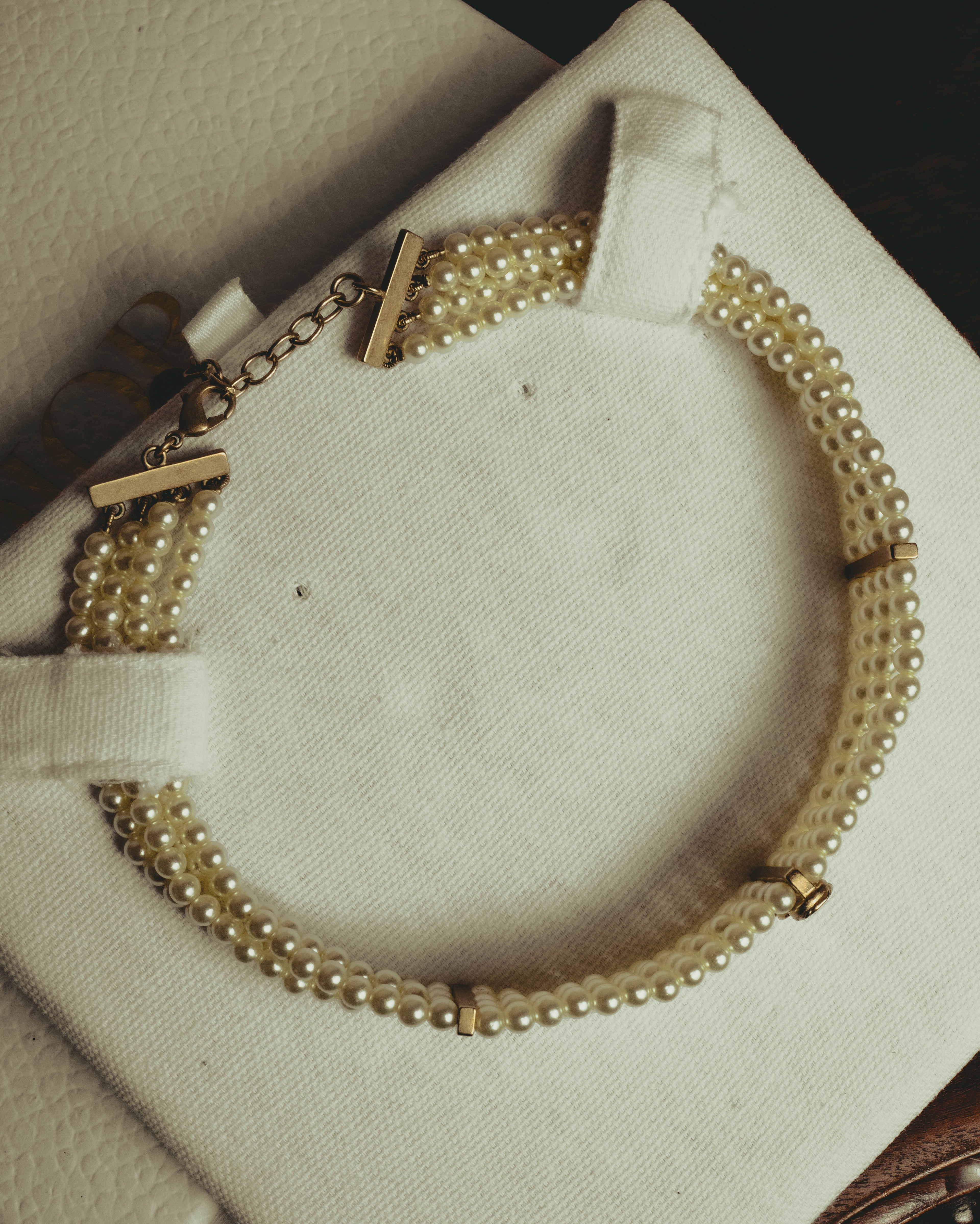 -SPECIAL- “Christian Dior” 90’s–00’s pearl cabochon multi-strand choker necklace