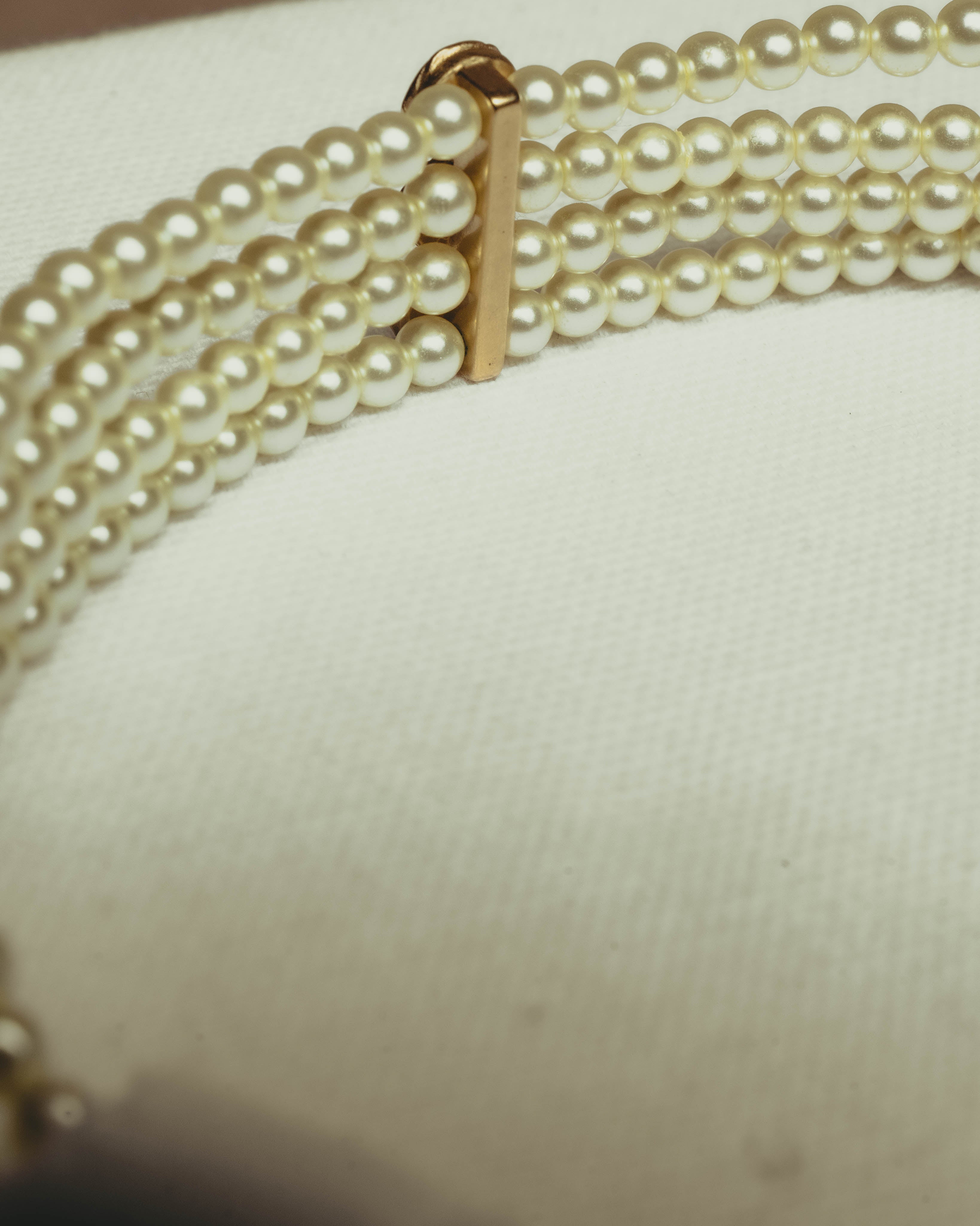 -SPECIAL- “Christian Dior” 90’s–00’s pearl cabochon multi-strand choker necklace