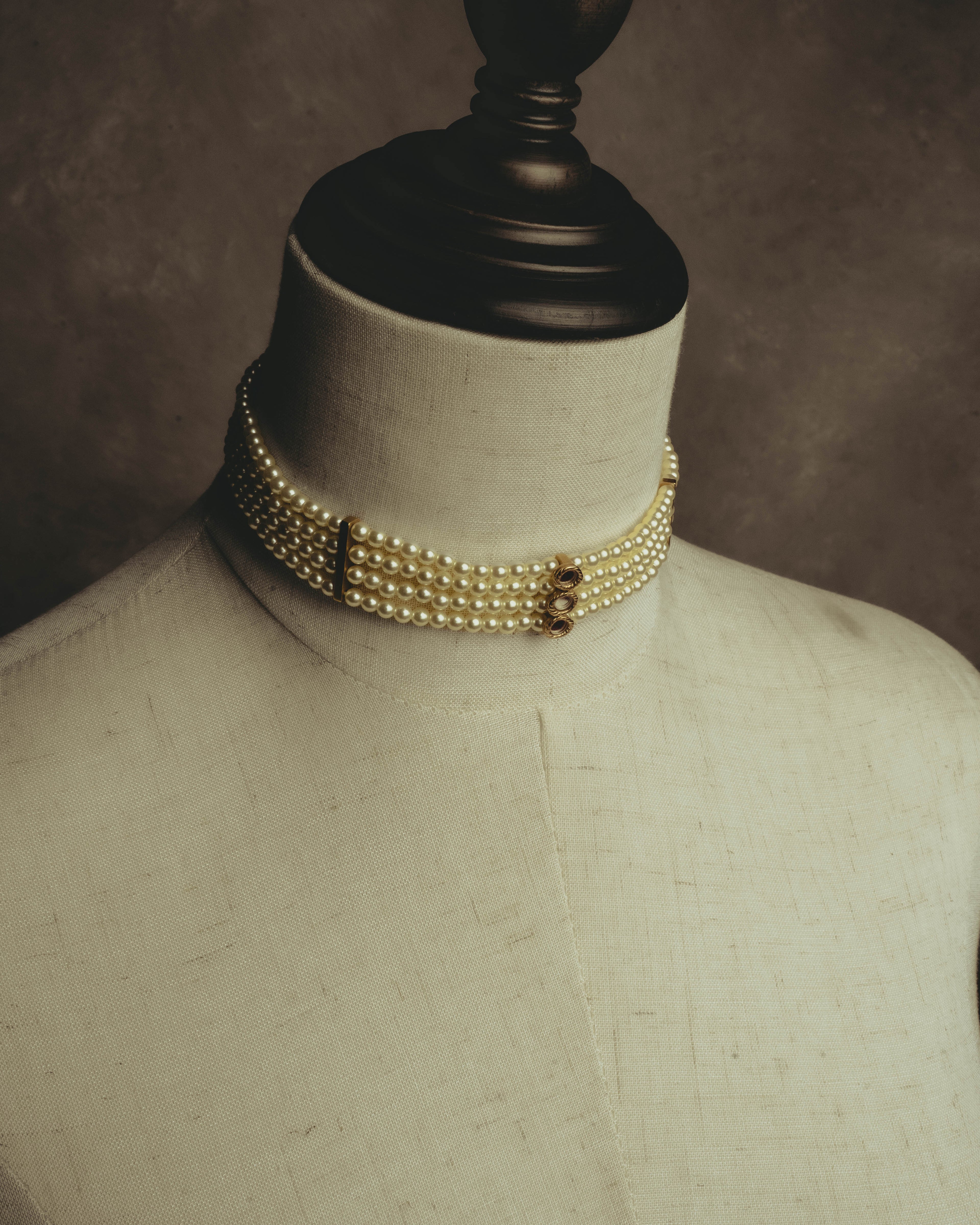 -SPECIAL- “Christian Dior” 90’s–00’s pearl cabochon multi-strand choker necklace