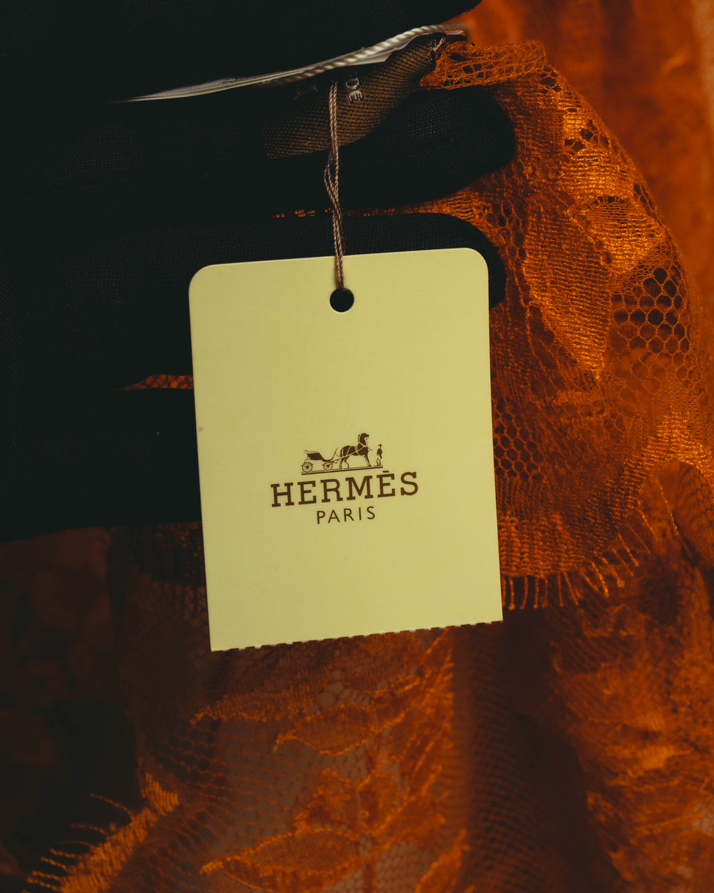 -SPECIAL- “HERMÈS” 2000’s-2010’s orange floral mesh lace stole
