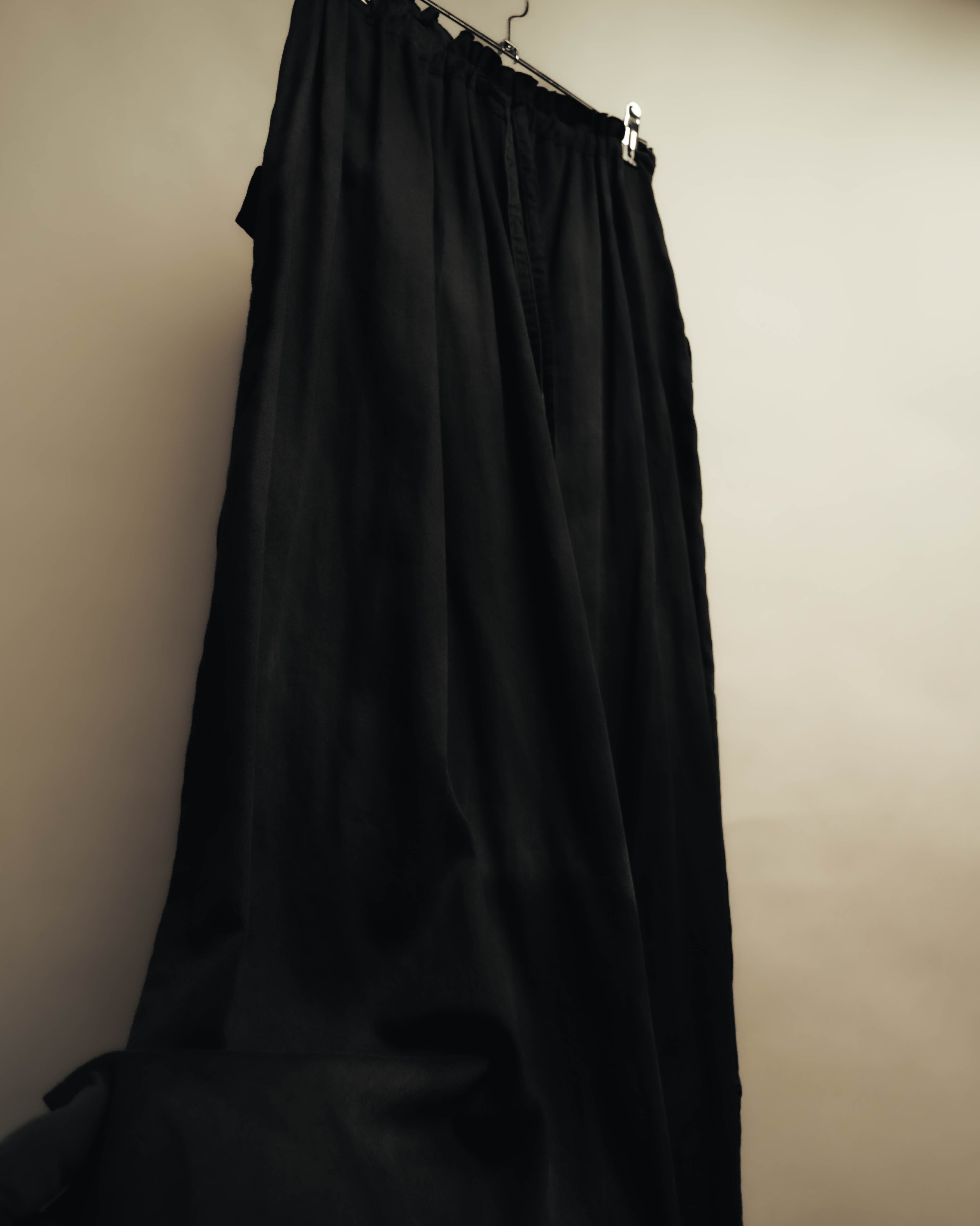 "Yohji Yamamoto +NOIR" 2010's Draped cotton maxi skirt