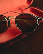 “GUCCI” 10’s-20’s Ornate double-bridge round sunglasses
