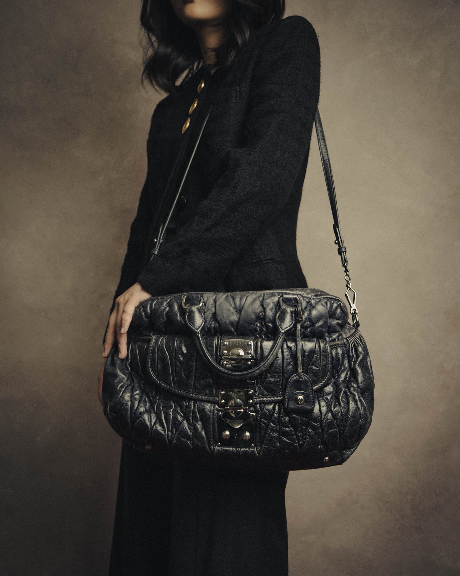 -SPECIAL- "MIU MIU" 00's-10's Glossy gathered leather handbag
