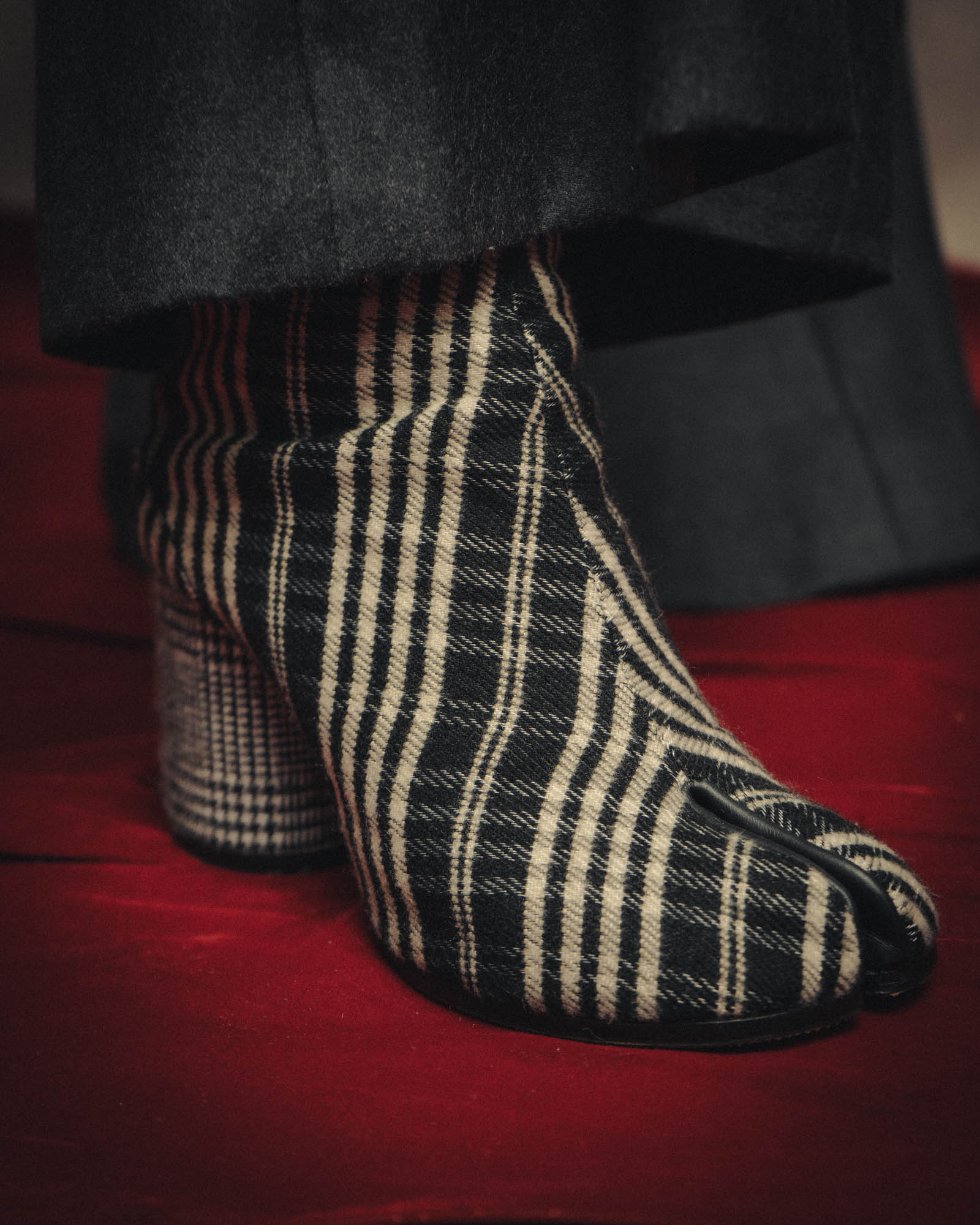 -SPECIAL- "Maison Margiela"2015's Tabi striped fabric ankle boots