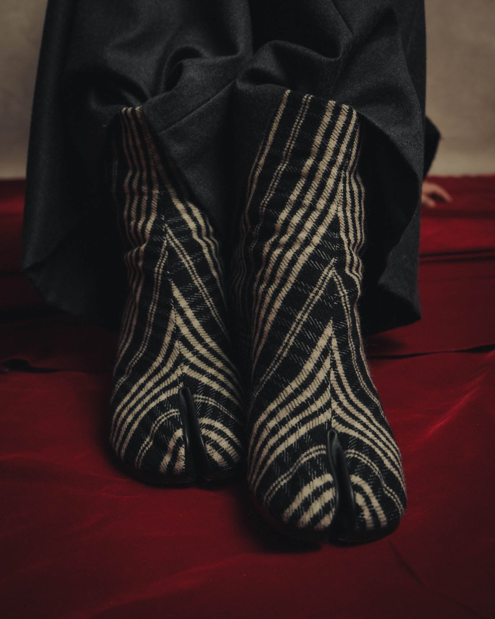 -SPECIAL- "Maison Margiela"2015's Tabi striped fabric ankle boots