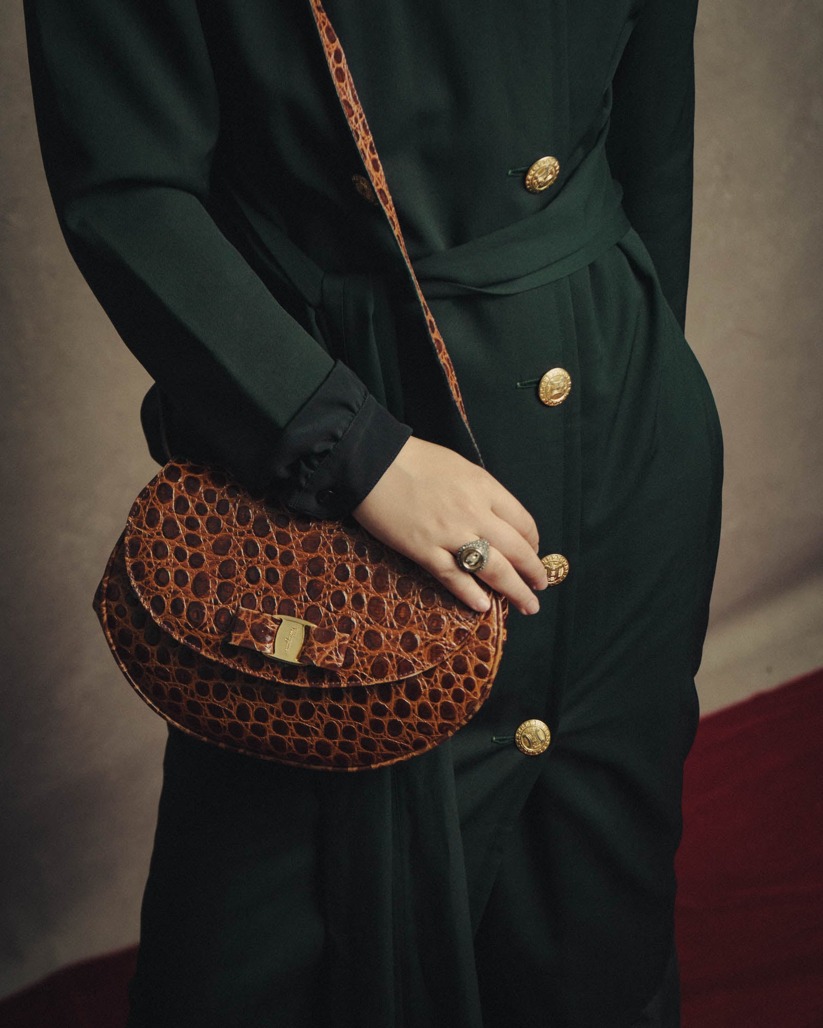 -SPECIAL- "Salvatore Ferragamo" 90's Glossy crocodile pattern shoulder bag