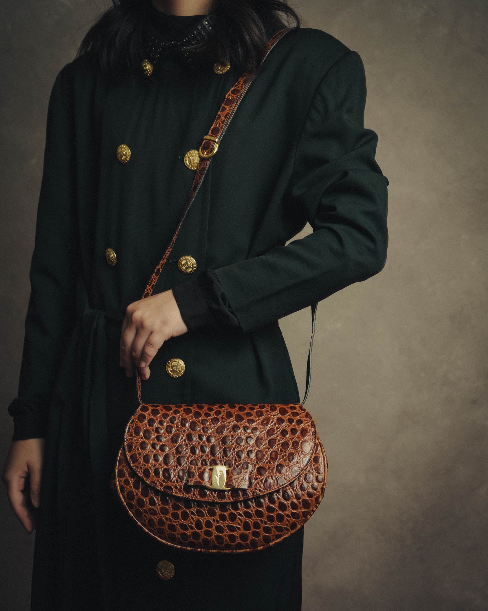 -SPECIAL- "Salvatore Ferragamo" 90's Glossy crocodile pattern shoulder bag
