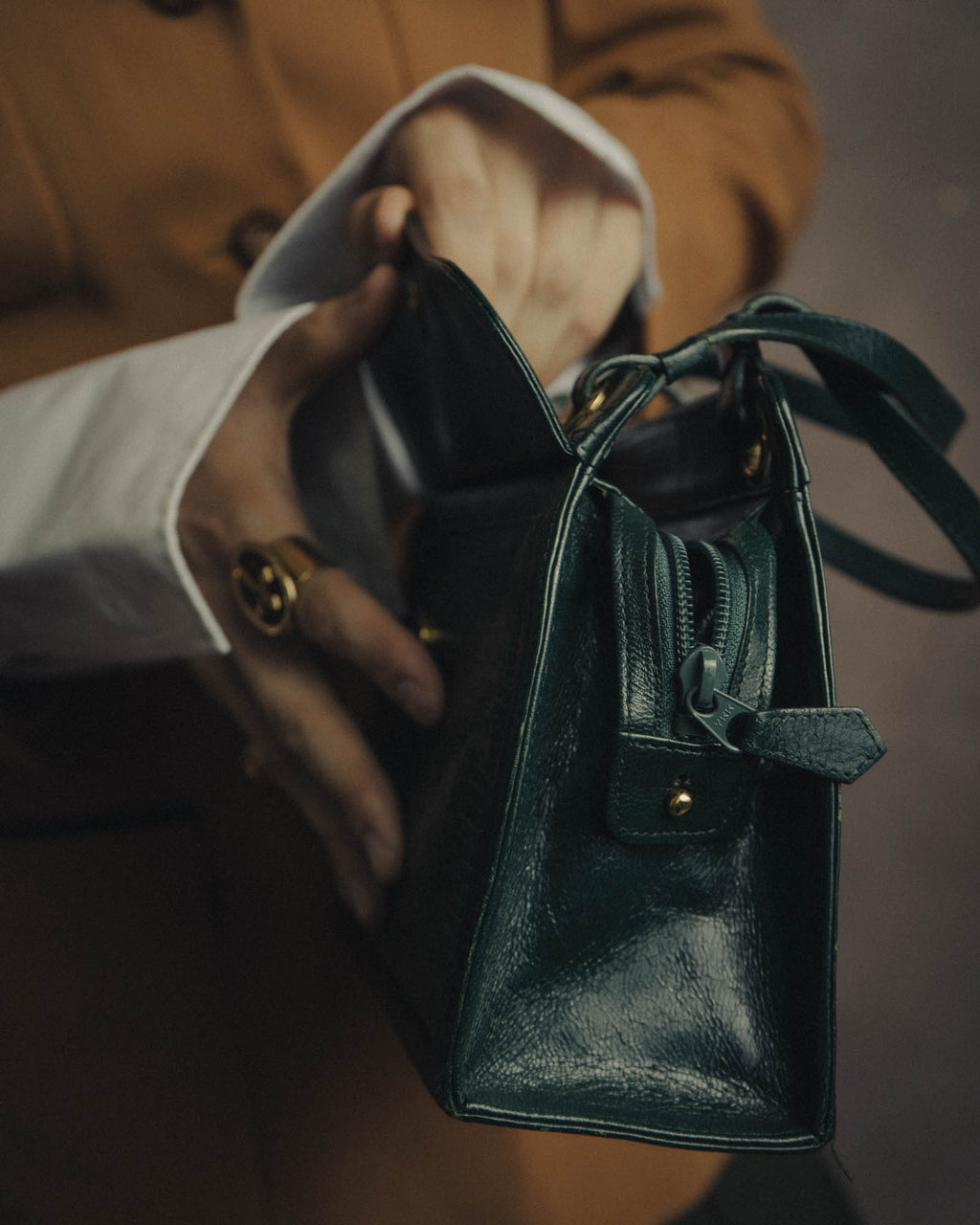 -SPECIAL- "Yves Saint Laurent" 80's-90's Glossy green exotic leather shoulder handbag