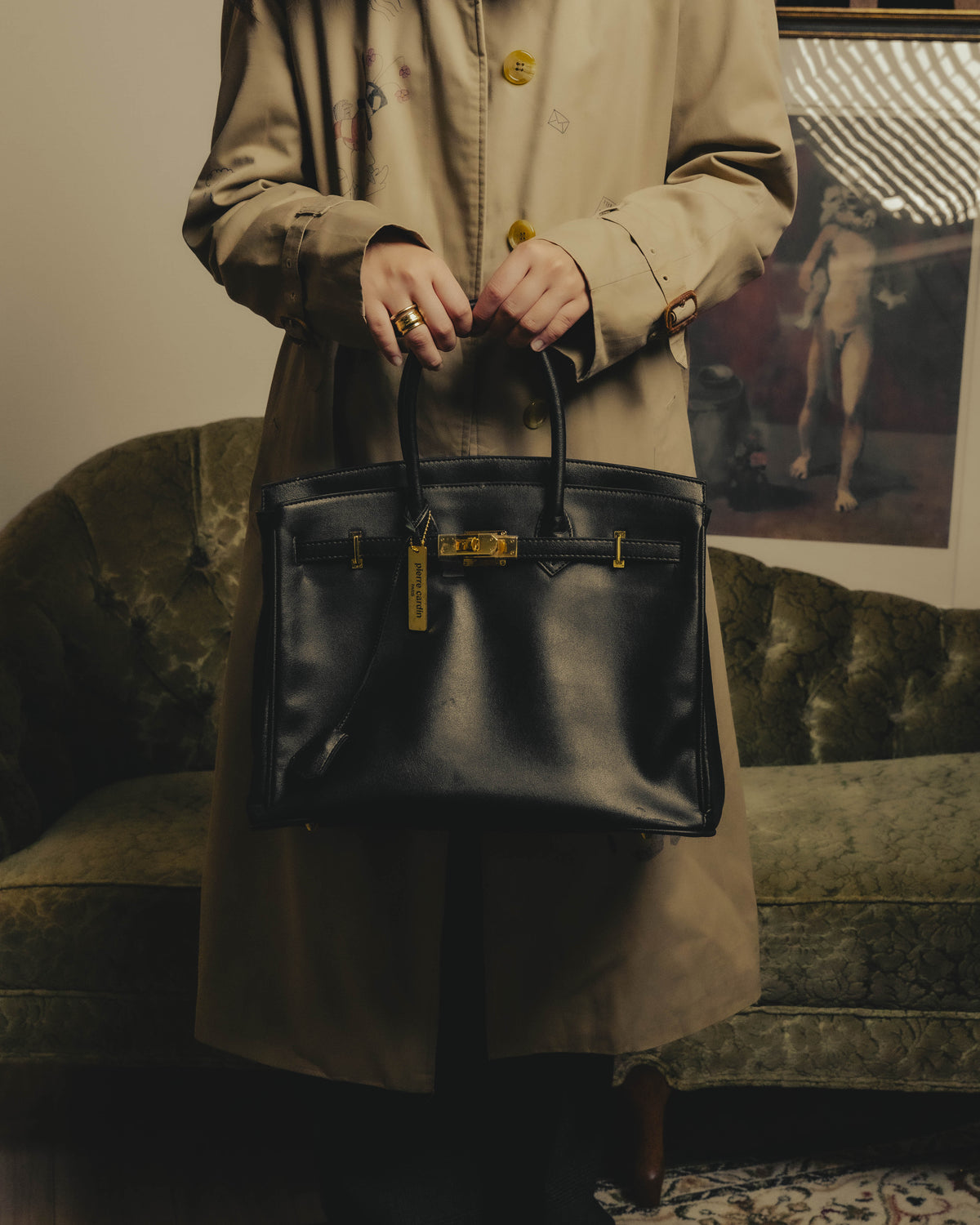 -SPECIAL- “Pierre Cardin” 90’s-00’s Belted flap leather top handle bag