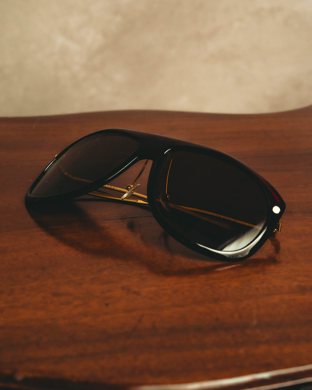 –SPECIAL– "GUCCI" 70's-80's Oversized aviator sunglasses