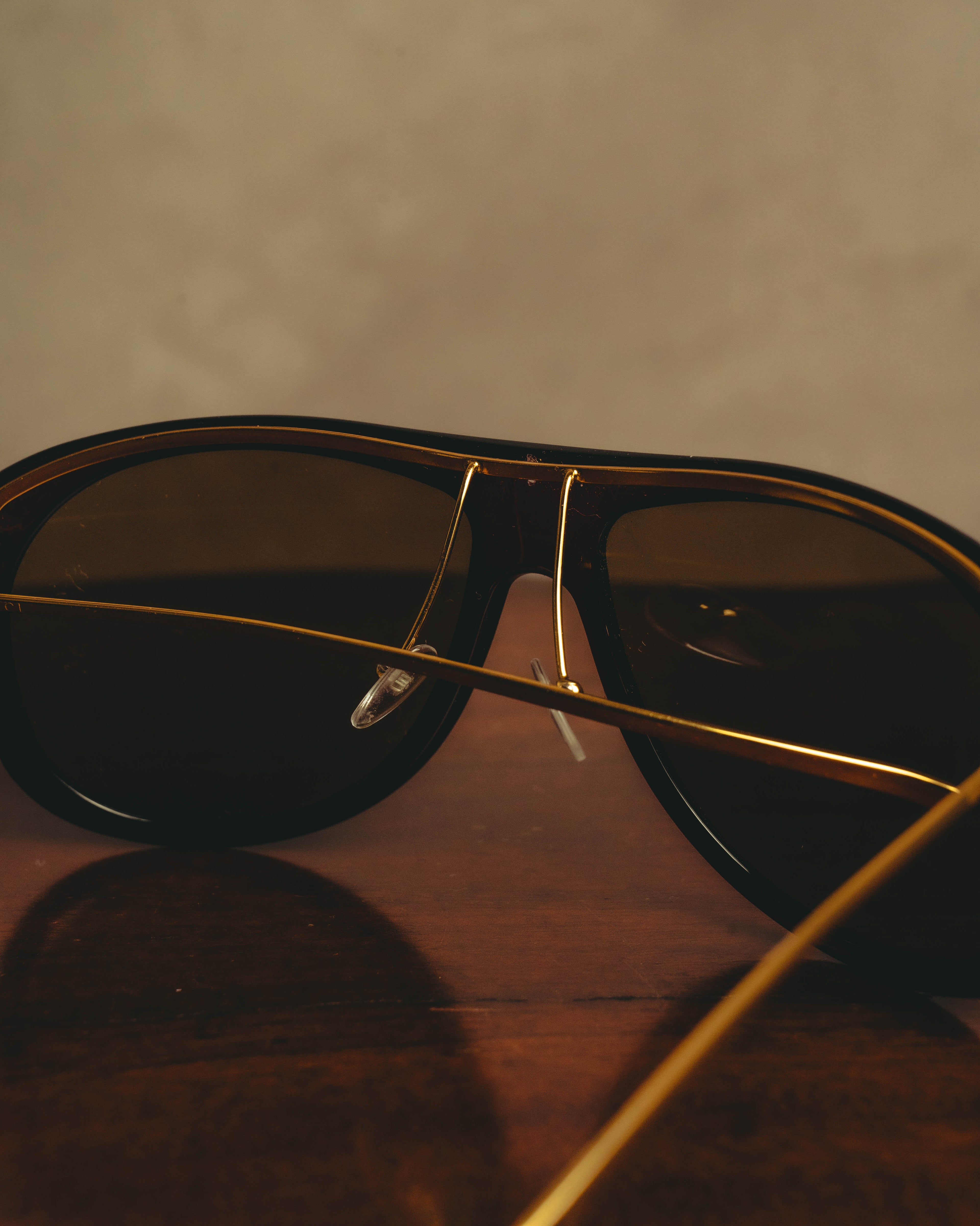 –SPECIAL– "GUCCI" 70's-80's Oversized aviator sunglasses
