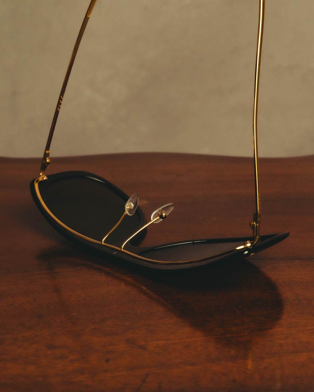 –SPECIAL– "GUCCI" 70's-80's Oversized aviator sunglasses