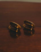 -SPECIAL- "CHANEL" 70's-80's Sculptural oval clip-on earrings