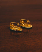 -SPECIAL- "CHANEL" 70's-80's Sculptural oval clip-on earrings