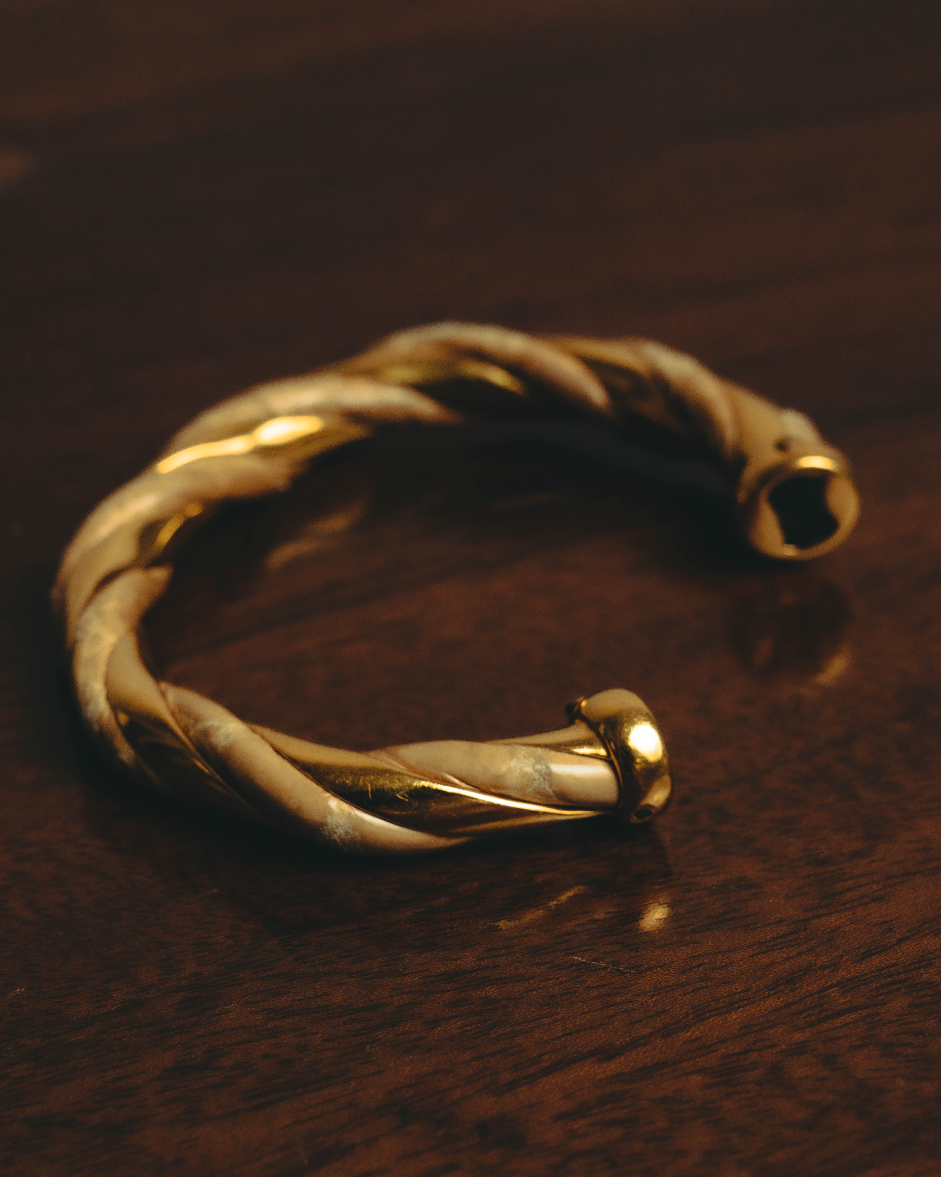 -SPECIAL- "Hermès" Twisted cuff bracelet