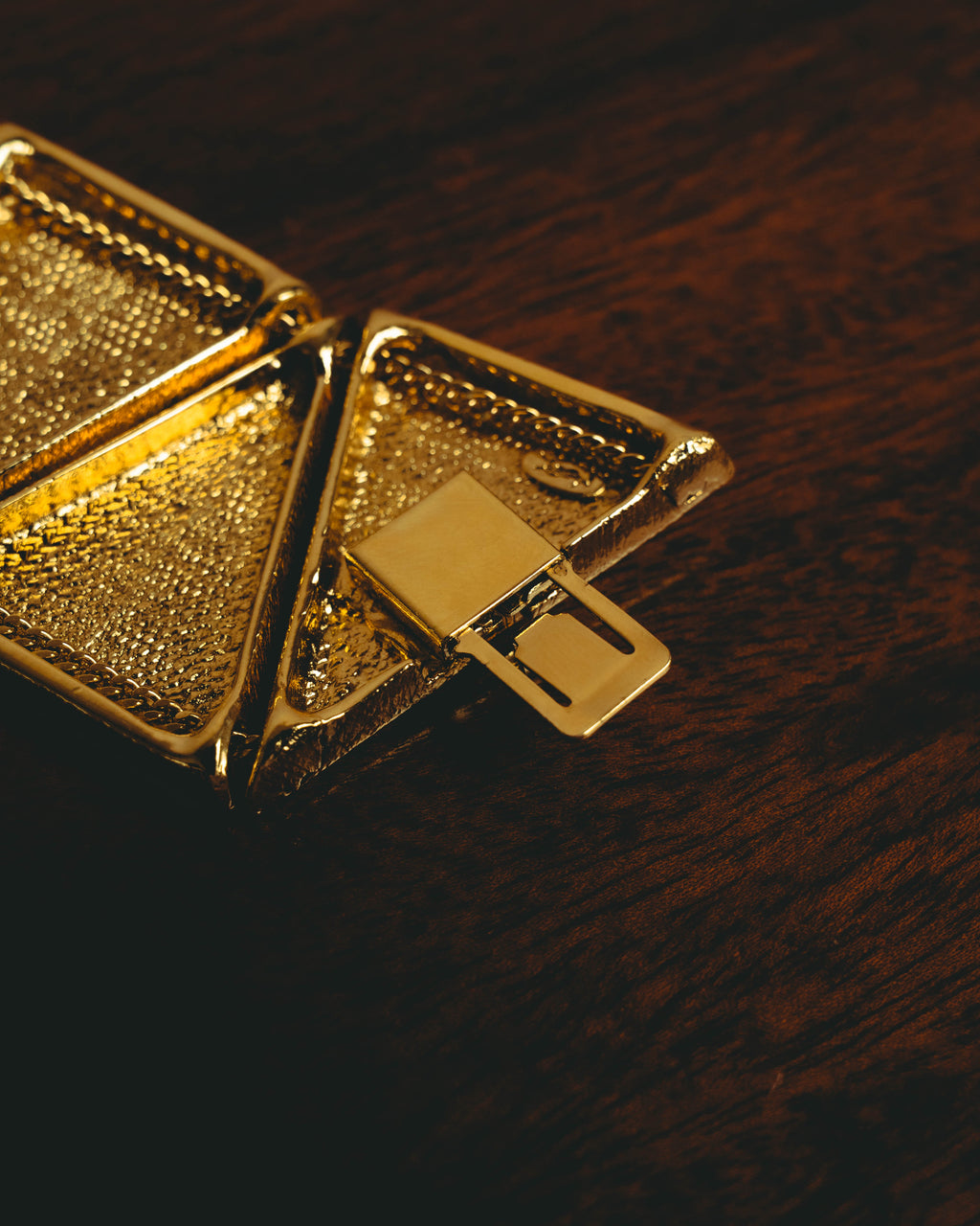–SPECIAL– "Yves Saint Laurent" 80's-90's Sculptural geometric bracelet