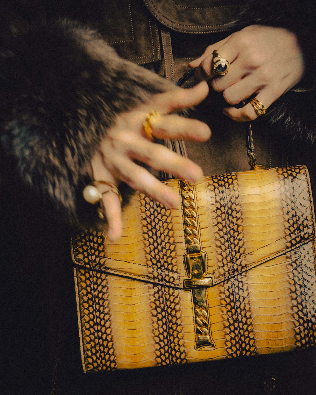 -SPECIAL- “GUCCI” 2019-2022 Sylvie 1969 python leather chain buckle top handle bag