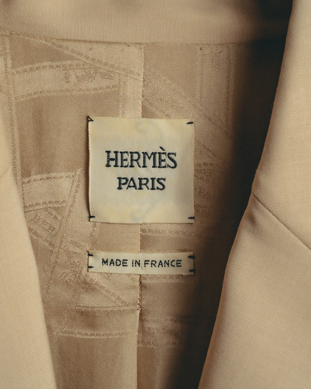 –SPECIAL– "Hermès" 90's-00's Lustrous mohair single-breasted blazer