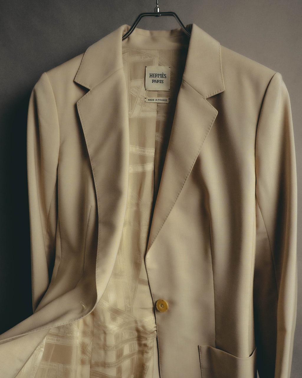 –SPECIAL– "Hermès" 90's-00's Lustrous mohair single-breasted blazer
