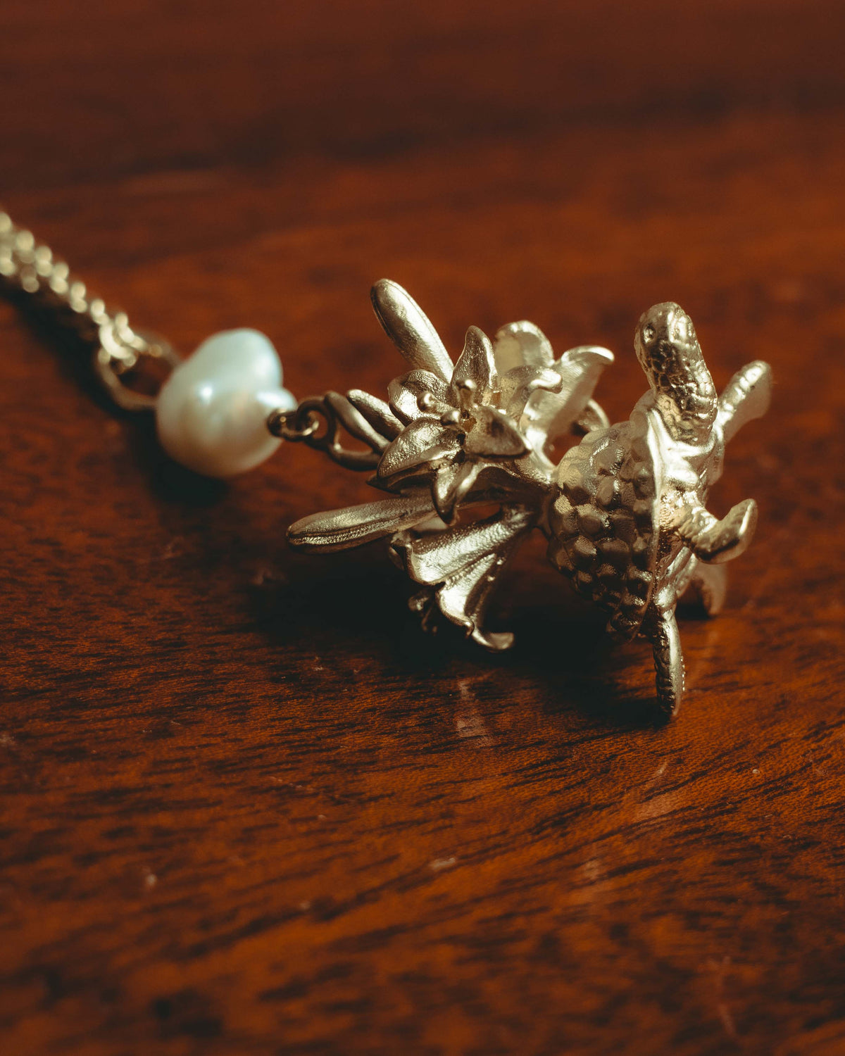 -SPECIAL- “Dior” 22’s-23’s Rêve d’Infini floral turtle long necklace