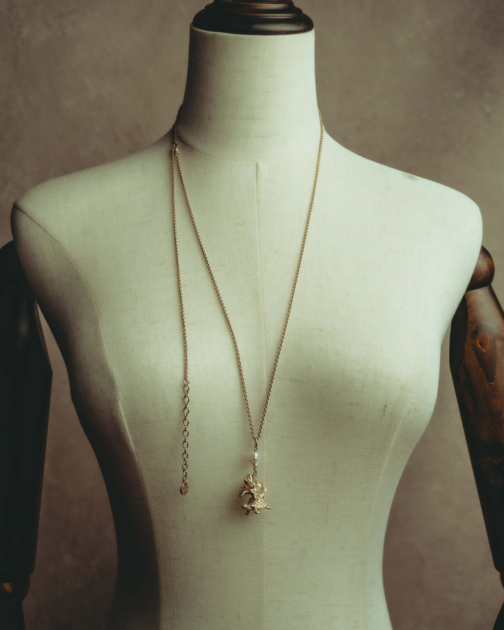 -SPECIAL- “Dior” 22’s-23’s Rêve d’Infini floral turtle long necklace