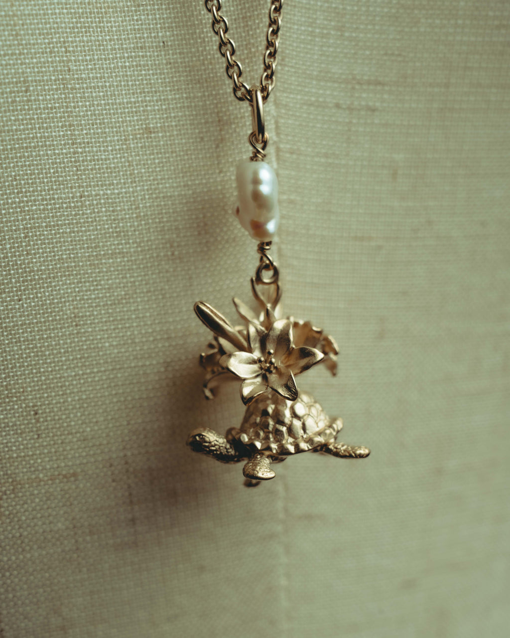 -SPECIAL- “Dior” 22’s-23’s Rêve d’Infini floral turtle long necklace