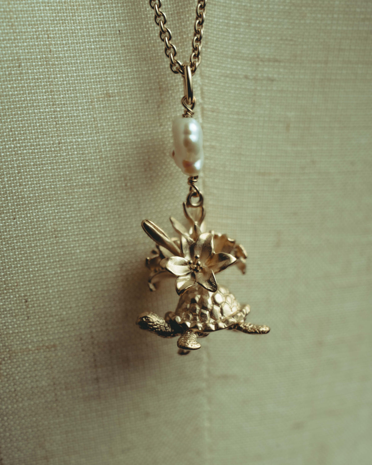 -SPECIAL- “Dior” 22’s-23’s Rêve d’Infini floral turtle long necklace