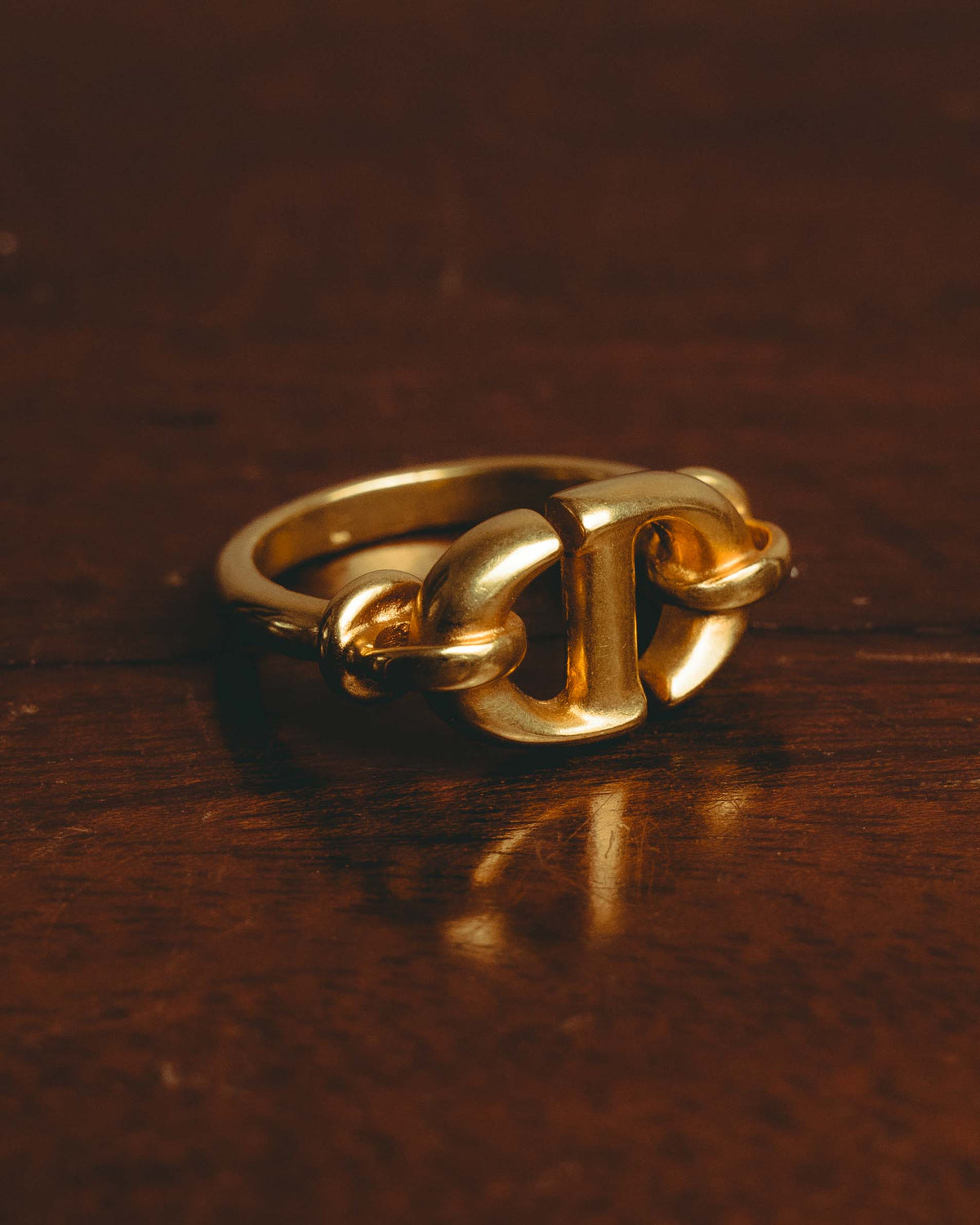 -SPECIAL- “DIOR” 20’s Cd navy sculptural gold tone link ring