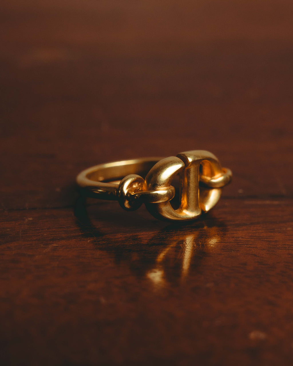 -SPECIAL- “DIOR” 20’s Cd navy sculptural gold tone link ring