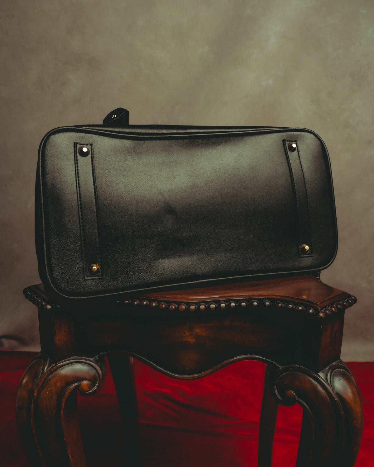 -SPECIAL- “Pierre Cardin” 90’s-00’s Belted flap leather top handle bag