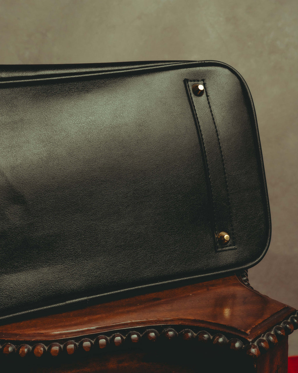 -SPECIAL- “Pierre Cardin” 90’s-00’s Belted flap leather top handle bag