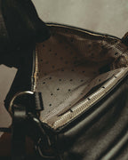 -SPECIAL- “RED VALENTINO” 20’s Minimaxi chain textured leather crossbody bag
