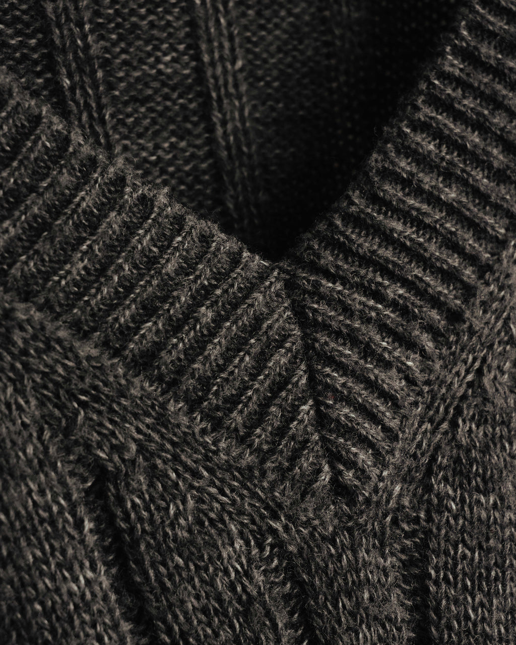"DOLCE & GABBANA" 00's-10's Textured ribbed v-neck sweater