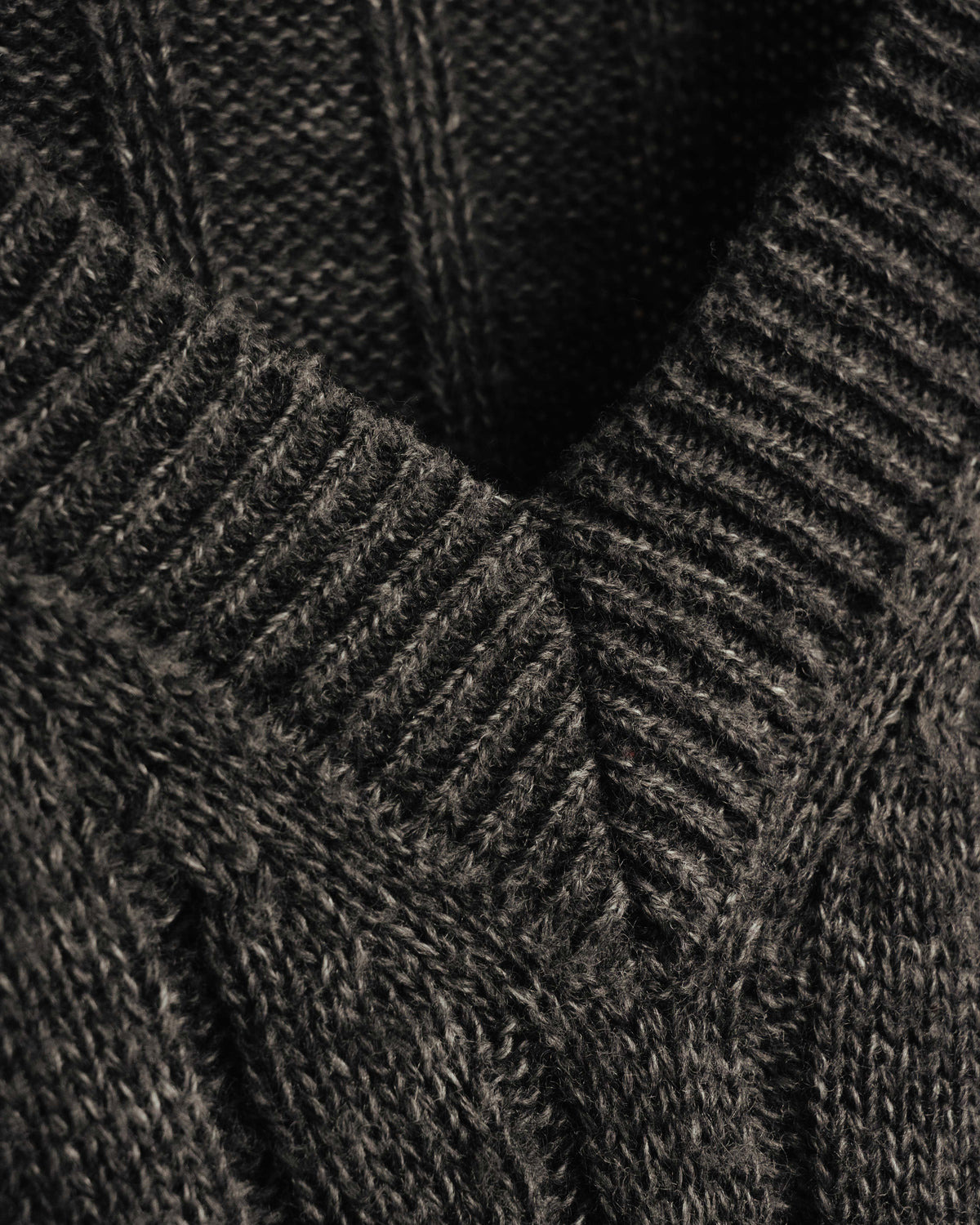 "DOLCE & GABBANA" 00's-10's Textured ribbed v-neck sweater