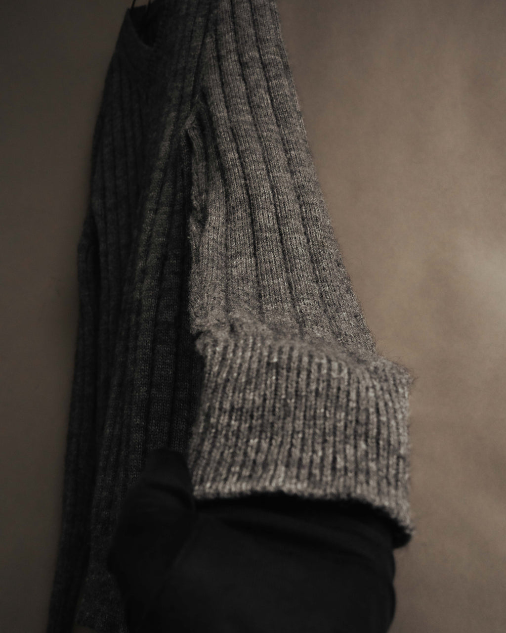 "DOLCE & GABBANA" 00's-10's Textured ribbed v-neck sweater
