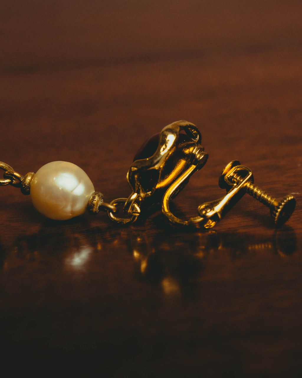 -SPECIAL- "Yves Saint Laurent" 80's-90's Vintage architectural poured glass and pearl drop earrings