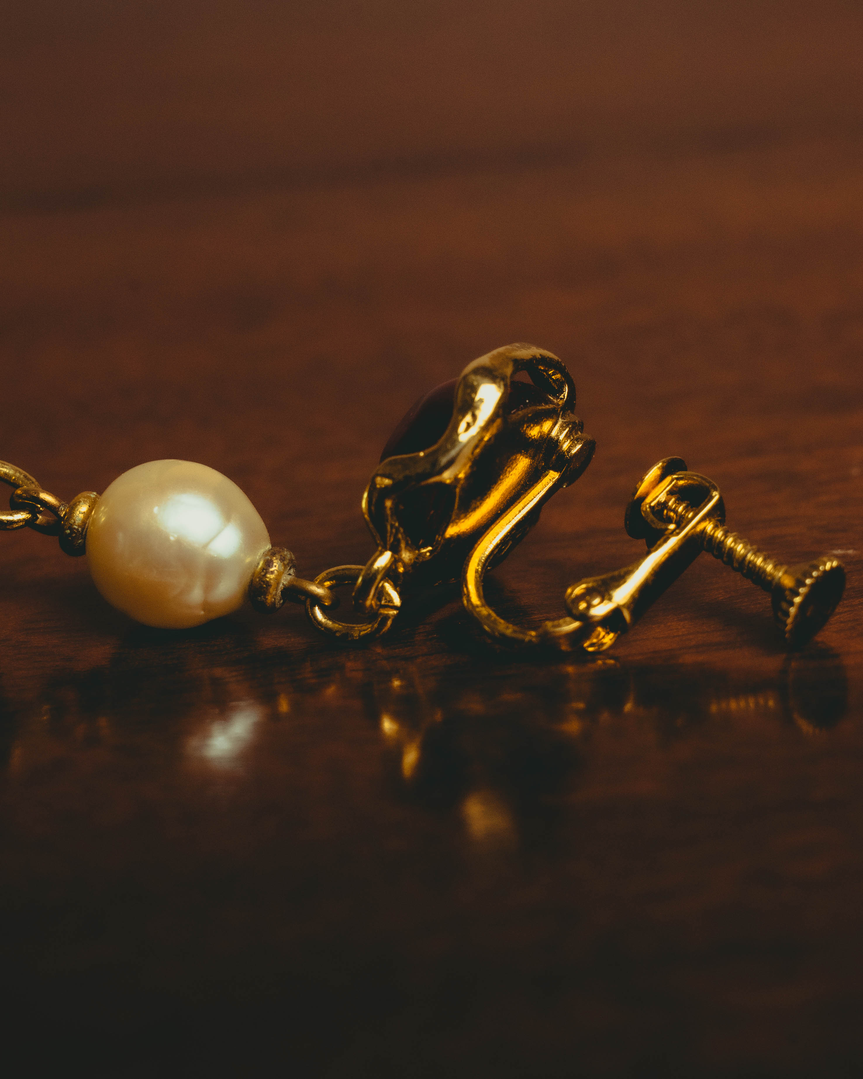 -SPECIAL- "Yves Saint Laurent" 80's-90's Vintage architectural poured glass and pearl drop earrings