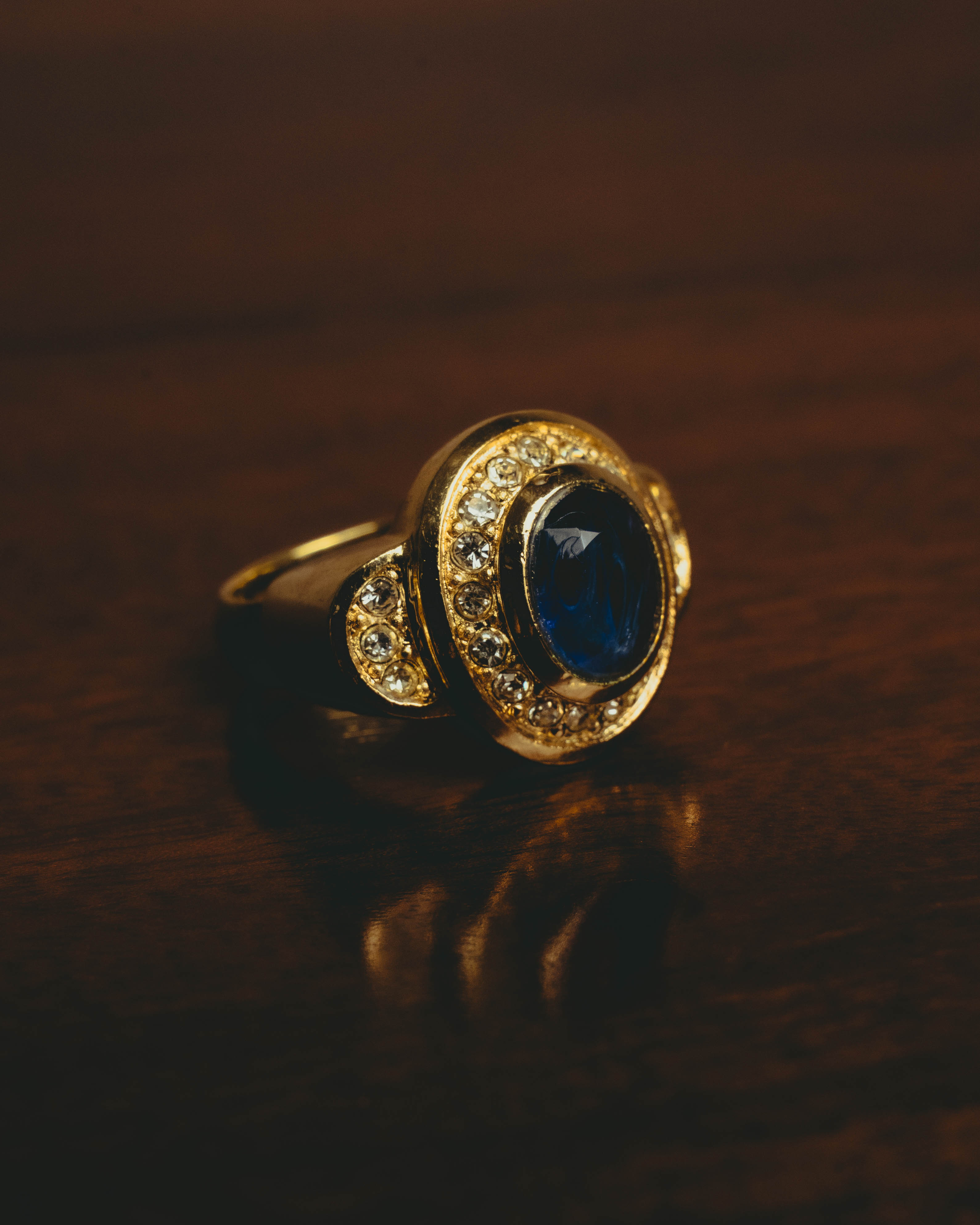 -SPECIAL- “Christian Dior” 60’s-70’s Blue cabochon cocktail ring